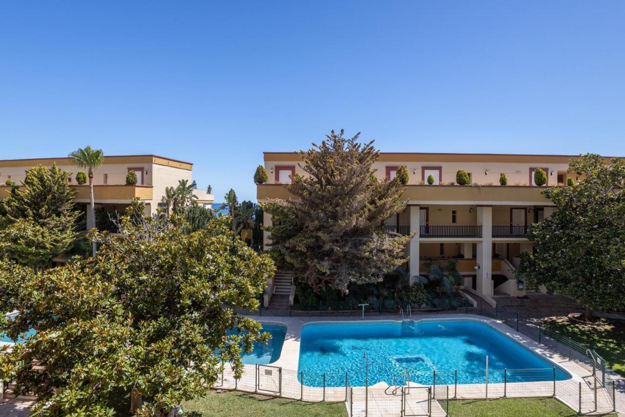 Oleholidays 225 Romana Playa Junto Al Mar Marbella Exterior photo