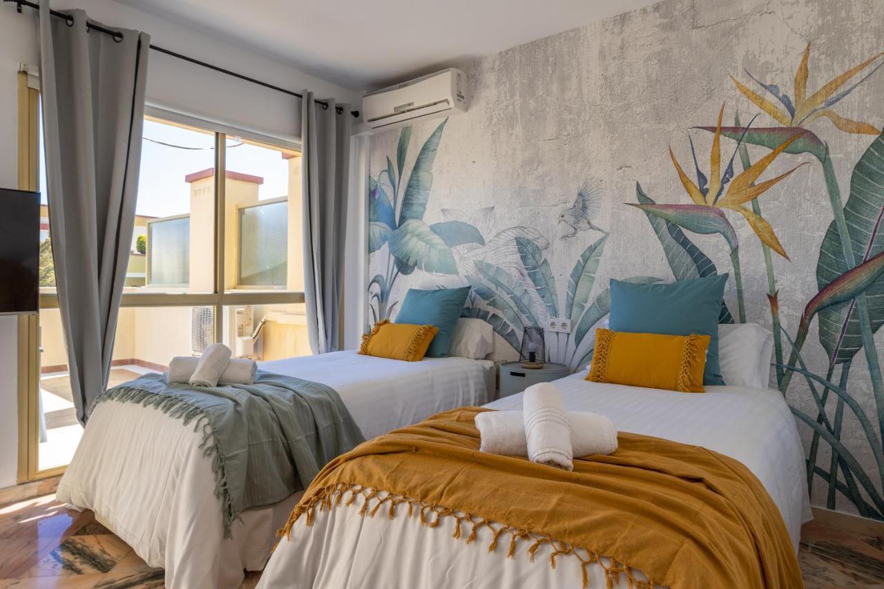 Oleholidays 225 Romana Playa Junto Al Mar Marbella Exterior photo