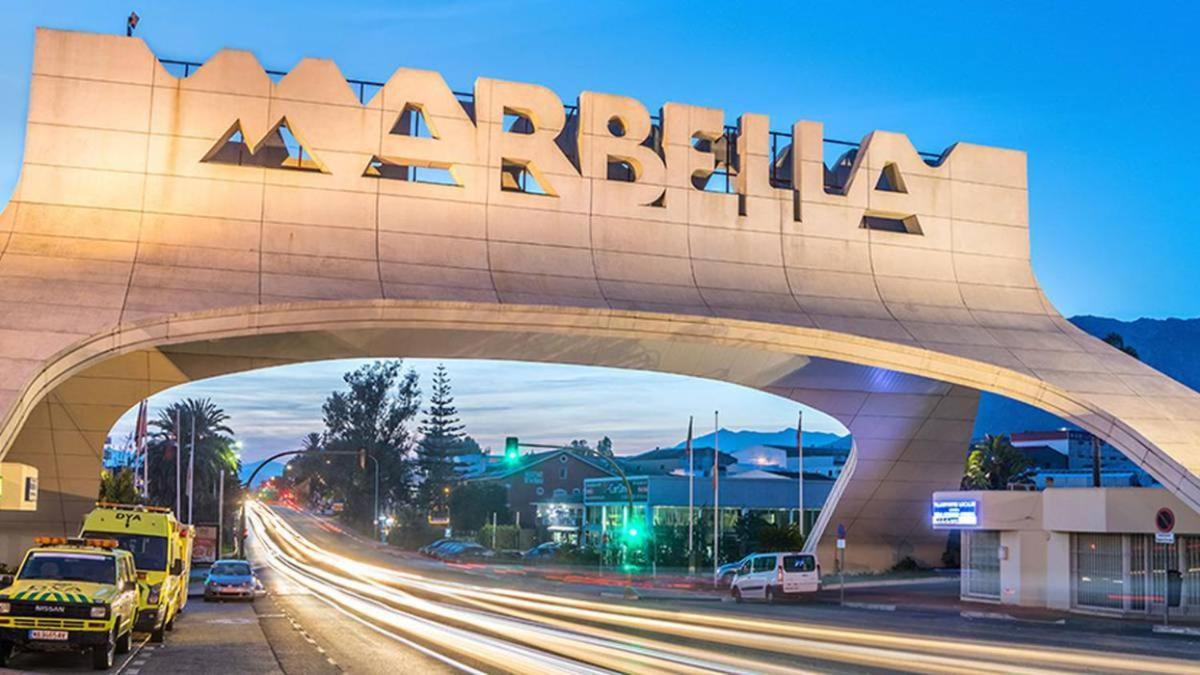 Oleholidays 225 Romana Playa Junto Al Mar Marbella Exterior photo